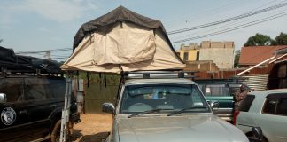 4x4 Rooftop Tent Car